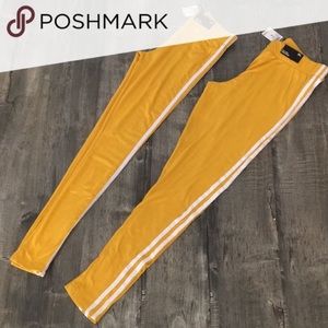 Yellow high rise legging rue21